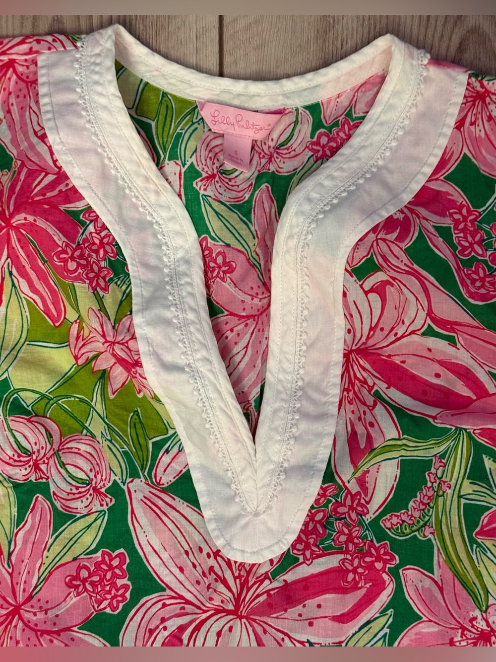 Lily Pulitzer tunic - Picture 2 of 7